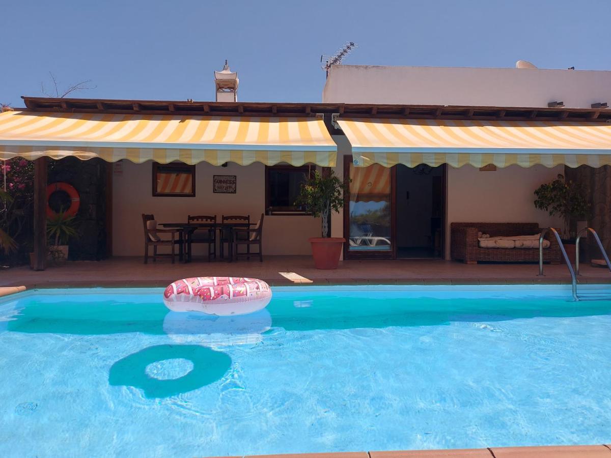 Villa Chloe Playa Blanca  Exteriör bild